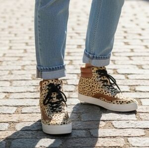 Dolce Vita NEW Size 8 Weber Leopard Print Cow Hair & Leather High-Tops 2.5" Heel